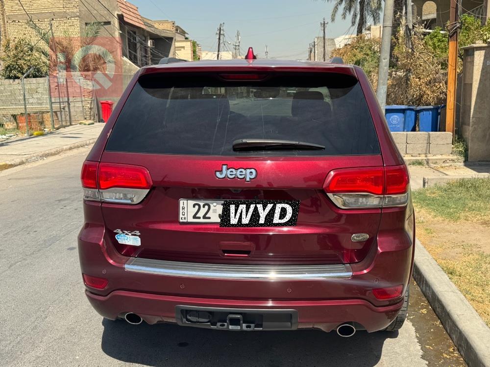 جیپ گراند شیرۆکی